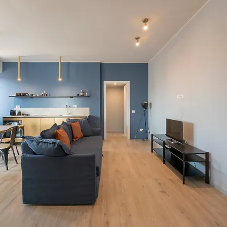 Apartament New Two-room A Stone's Throw From The M3 Metro Mediolan