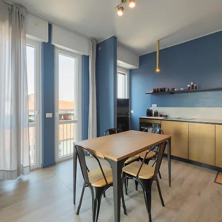 New Two-room A Stone's Throw From The M3 Metro Milan